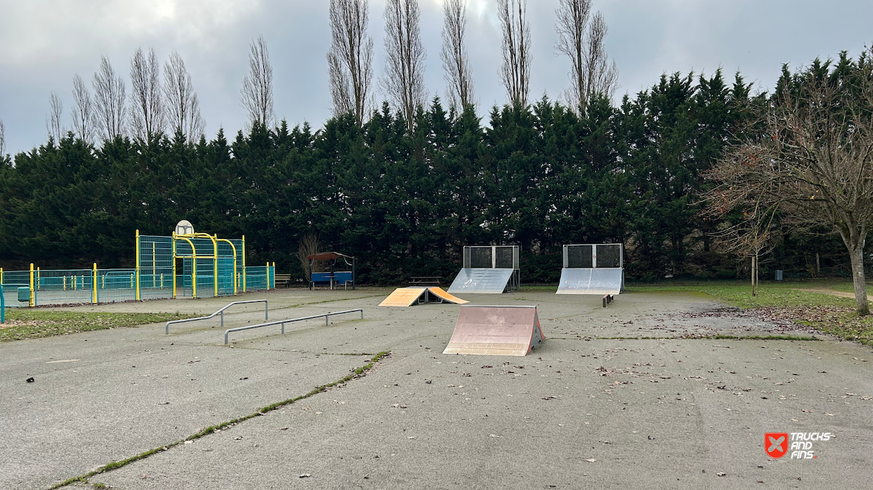 Chasseneuil-du-Poitou skatepark